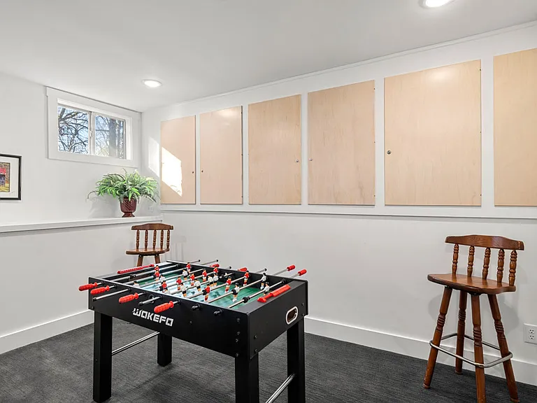 235 Royal Pines Dr — Photo 41