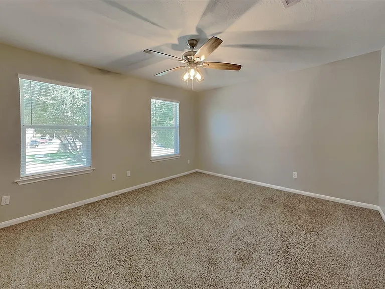 3431 Rainmill Dr — Photo 12