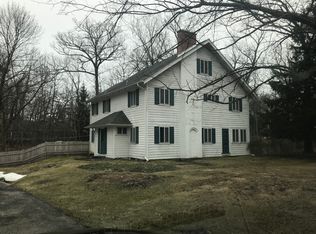 420 Washington Rd, Lake Forest, IL 60045