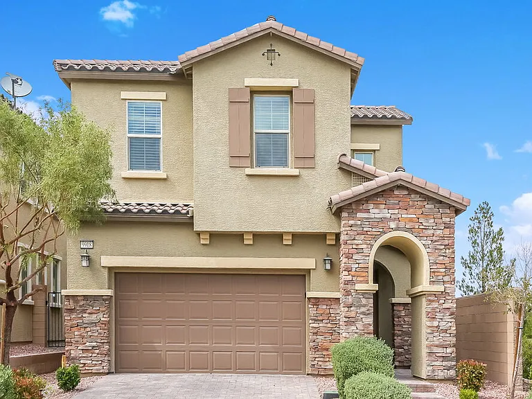 9918 Rams Leap Ave — Photo 1