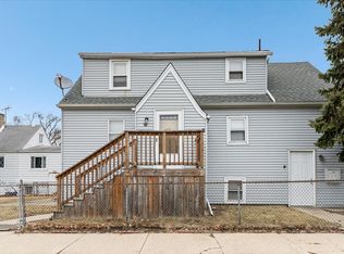 3301 N Ozanam Ave, Chicago, IL