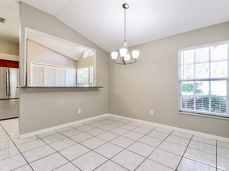 8012 Cameron Cay Ct — Photo 5