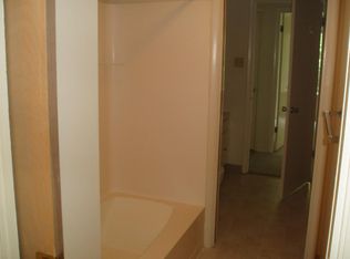 240 Toftrees Ave APT 303, State College, PA 16803