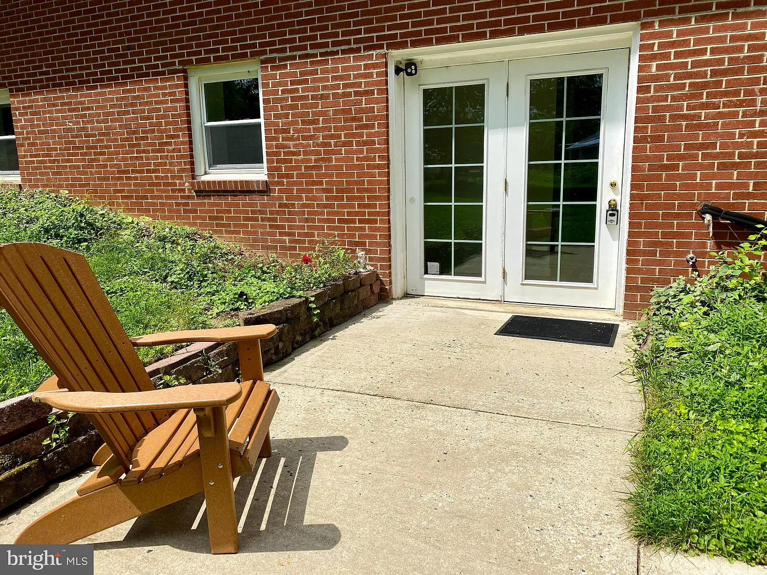 2 bed, 1.0 bath, 1000 sqft, $1,900 — Photo 2