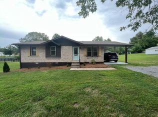 429 Faye Dr, Clarksville, TN 37040