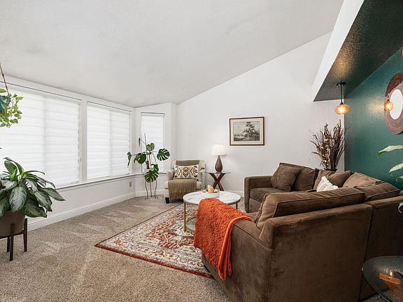 5th image of 5201 W Griffith Way