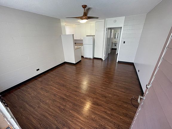 2nd image of 838 Lukepane Ave APT 205