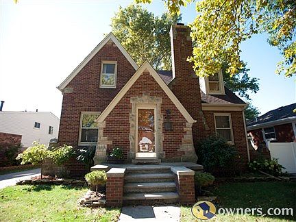 1st image of 15555 Horger Ave