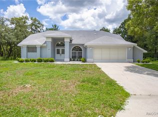 30 Poppy St, Homosassa, FL 34446