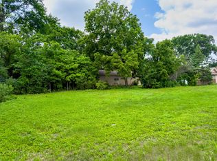 504 Ryan Ct, Westmont, IL 60559