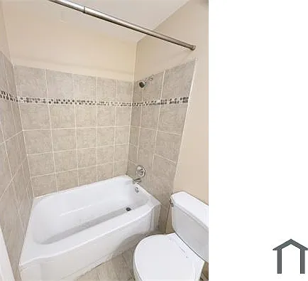 2 bed, 806 sqft, $1,045 — Photo 2