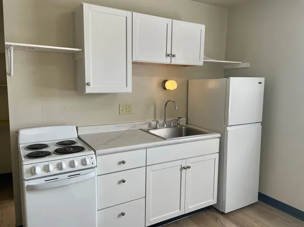 9 1/2 9th, 9 1/2 9th St S Unit 6, Fargo, ND 58103