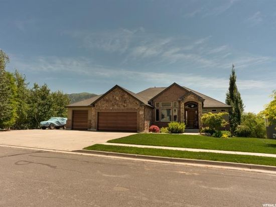869 E 3575 N, North Ogden, UT 84414