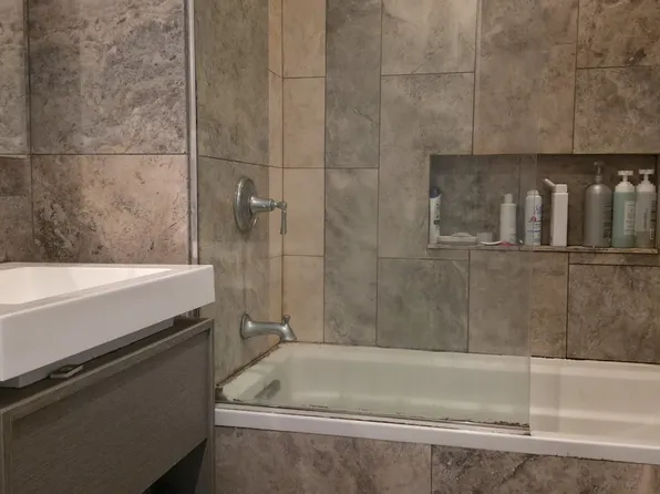 191 Huron Street image 6 of 11