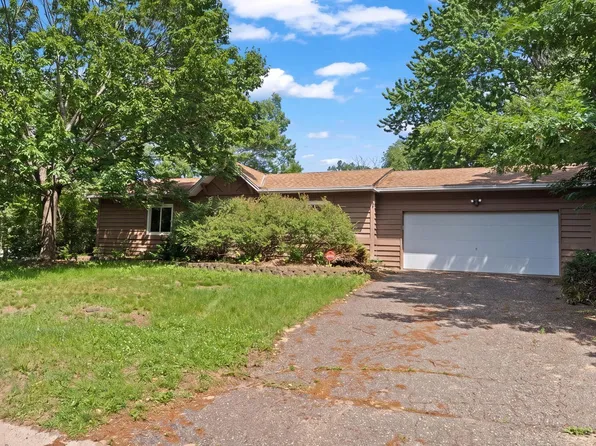 11971 Chisholm St NE, Blaine, MN 55449