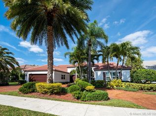 9325 Old Orchard Rd, Davie, FL 33328