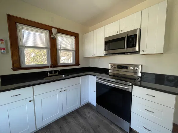 1 Washington Ave #1, Beacon, NY 12508