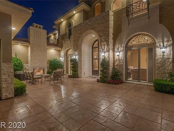 4th image of 9413 Verlaine Ct