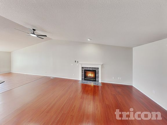 2nd image of 16312 NE 12th St