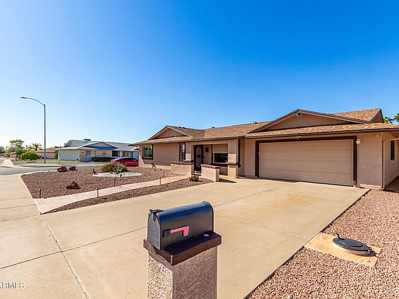 3rd image of 17402 N 98TH Avenue