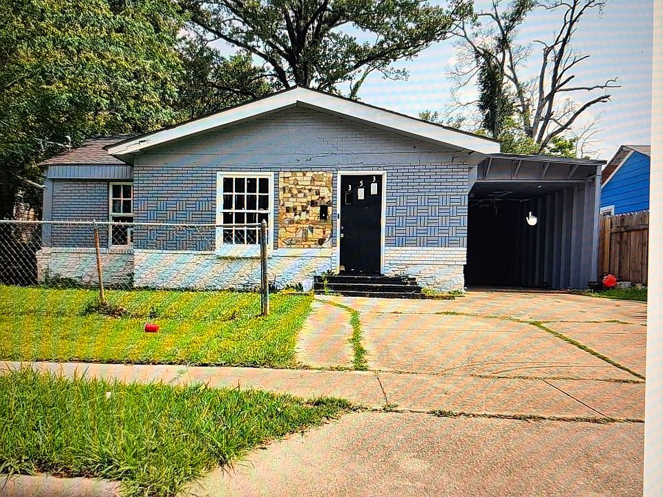 1st image of 353 E 75th St