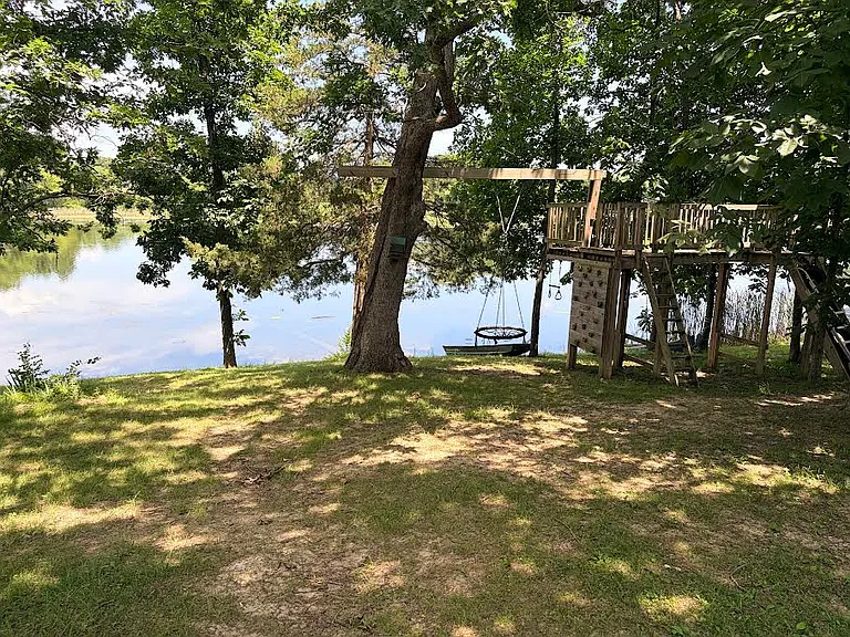 16820 N Crownview Dr — Photo 3