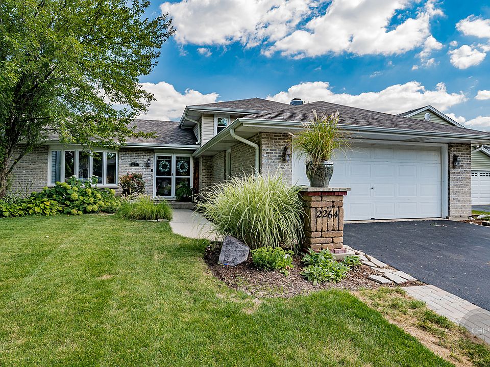 1st image of 2264 Salisbury Dr