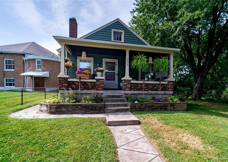 1st image of 305 Edgar Ave