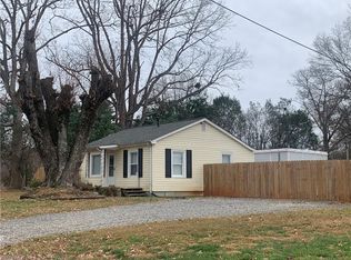 1924 Allyson Ave, Greensboro, NC 27405