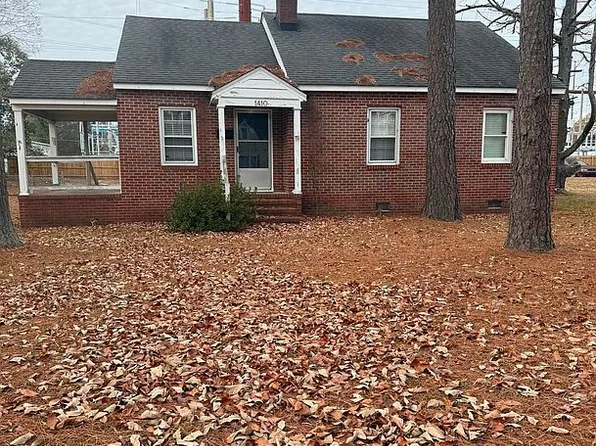 1410 W Chaloner Dr, Roanoke Rapids, NC 27870