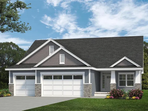 1318 Orchard Lakes Cir, Belleville, IL 62220