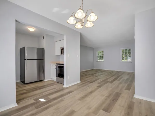 1951 N Meridian Rd APT 35, Tallahassee, FL 32303