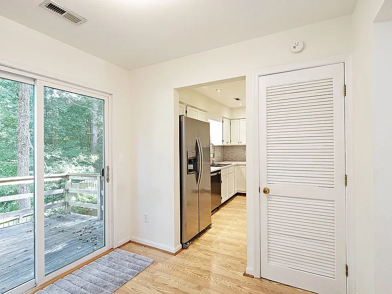 430 Wynridge Dr — Photo 4