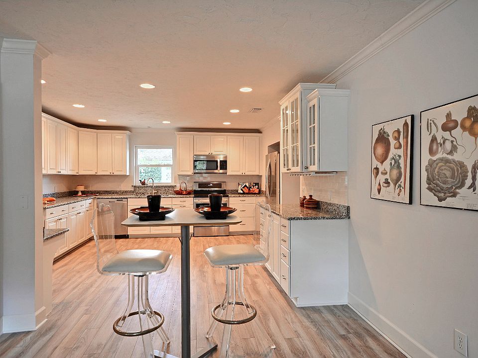 1st image of 2222 Potilla Ave