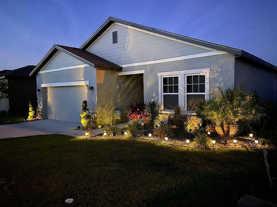 1st image of 386 Eaglecrest Dr