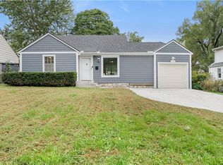 8306 Ward Parkway Plz, Kansas City, MO 64114