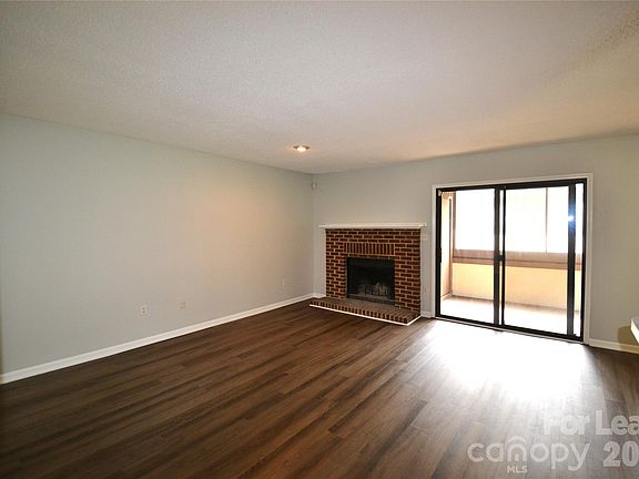 3rd image of 7124 Winery Ln