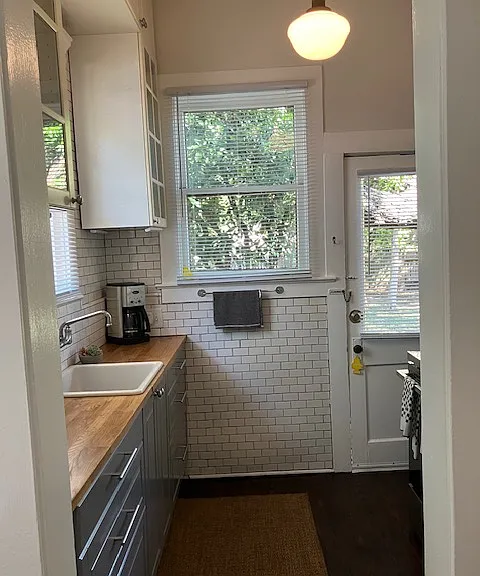 5931 Worth St — Photo 23