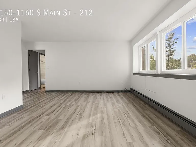 1150-1160 S Main St #212 — Photo 12