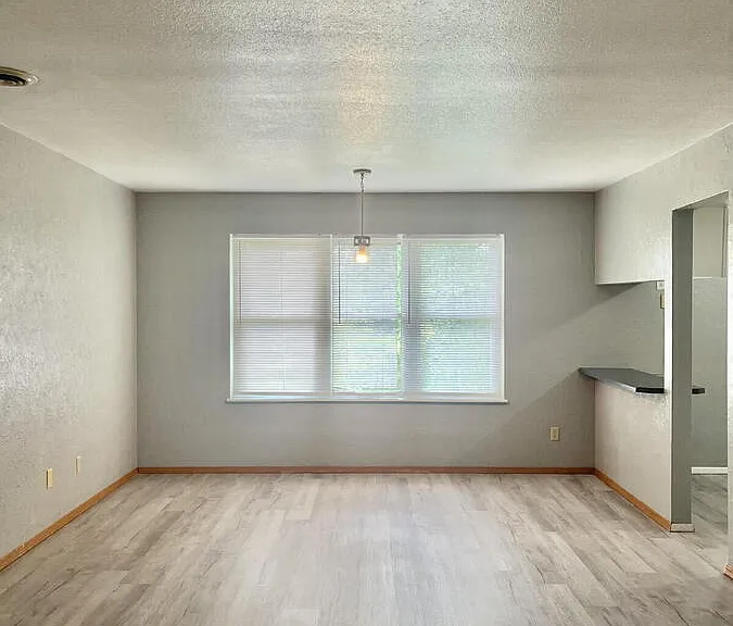 10 Giesler Way #7 — Photo 5