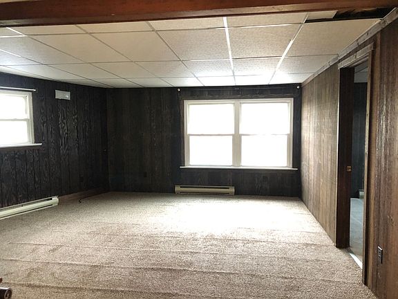 2nd image of 426 N Market St APT 4