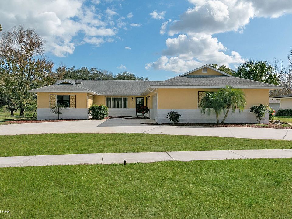 1st image of 3105 Royal Oak Dr