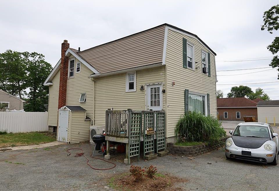 2016 Warwick Ave, Warwick, RI 02889 Zillow