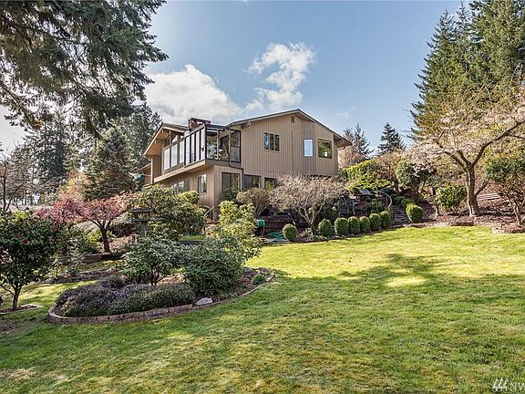 2nd image of 23 Alderwood Dr