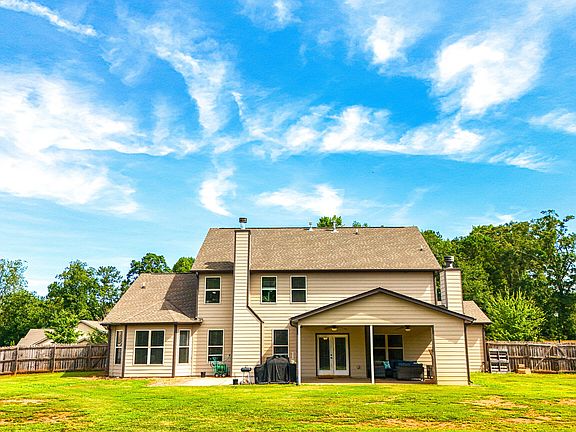 5th image of 205 Vandalay Way