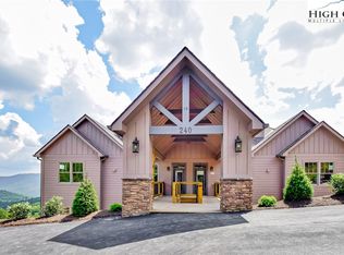 Crescent Lane 22c, Banner Elk, NC 28604