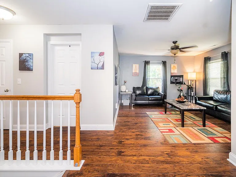 101 Coalyard Dr — Photo 12