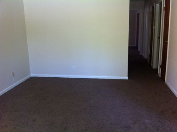 5th image of 1841 N Bolton Ave