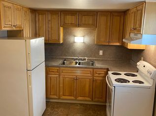 41 Unity St APT 1, Pawtucket, RI 02860