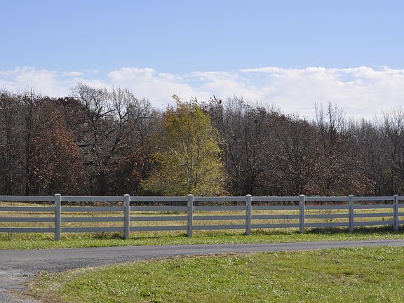 4th image of Tbt 427th Rd